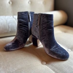 ZARA BASIC COLLECTION - VELVET ANKLE BLOCK HEEL - MAUVE GREY - WOMENS 36